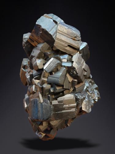 Pyrite<br />Gavorrano Mine, Gavorrano, Grosseto Province, Tuscany, Italy<br />60 mm x 104 mm x 78 mm<br /> (Author: Firmo Espinar)