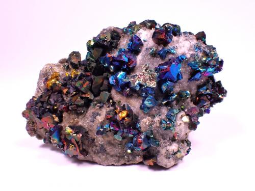 Chalcopyrite<br />Hanaoka Mine, Matsumine deposit, Odate City, Akita Prefecture, Tohoku Region, Honshu Island, Japan<br />87 mm x 60 mm x 52 mm<br /> (Author: Don Lum)