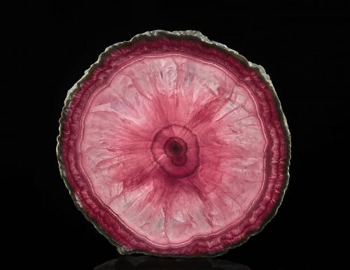 Rhodochrosite<br />Mina Capillitas, Departamento Andalgalá, Catamarca, Argentina<br />82 x 82 x 5 mm<br /> (Author: am mizunaka)