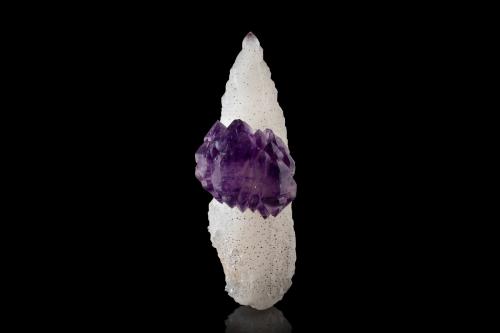 Quartz (variety amethyst)<br />Andilamena, Andilamena District, Toamasina Province (Tamatave), Alaotra-Mangoro Region, Madagascar<br />3.5 x 3.5 x 10.5 cm / main crystal: 10.2 cm<br /> (Author: MIM Museum)