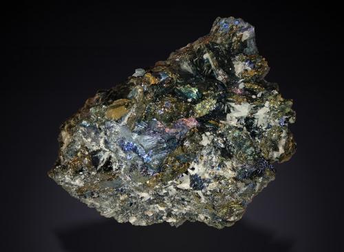 Hematite, Quartz<br />Rio Marina, Elba Island, Livorno Province, Tuscany, Italy<br />92 mm x 73 mm x 65 mm<br /> (Author: Firmo Espinar)