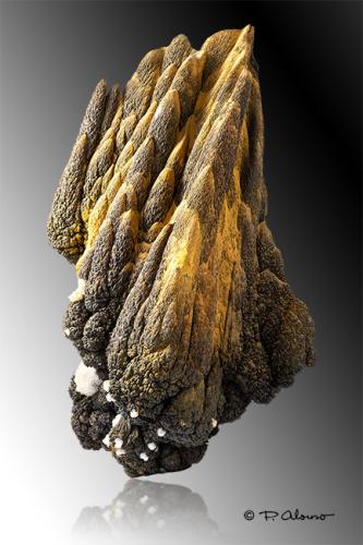 Goethita<br />Mina Trinidad, Cerros del Romeral y Pechón, Benalmádena-Mijas, Comarca Costa del Sol Occidental, Málaga, Andalucía, España<br />18cm x 11cm x 7cm<br /> (Autor: Pere Alonso)
