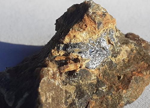 Stibiconite, Stibnite<br />Le Cetine di Cotorniano Mine (Le Cetine Mine), Chiusdino, Siena Province, Tuscany, Italy<br />2,5 x 2 cm<br /> (Author: Volkmar Stingl)