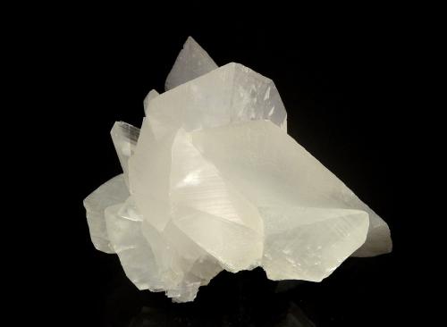 Calcite<br />Xianghualing Mine, Xianghualing Sn-polymetallic ore field, Linwu, Chenzhou Prefecture, Hunan Province, China<br />9.5 x 7.5 x 6.5 cm<br /> (Author: Michael Shaw)