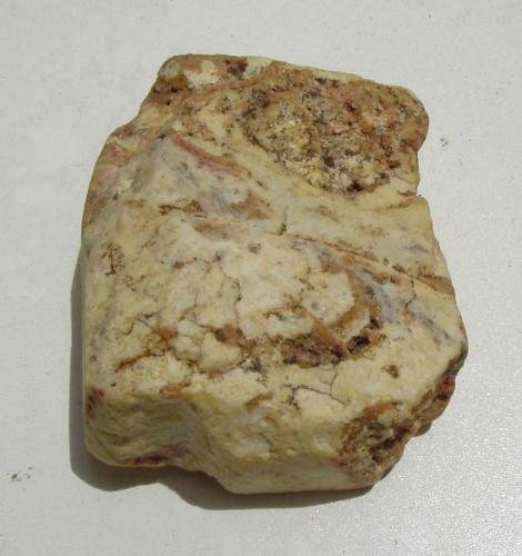 fosforita<br />Aldea Moret, Cáceres ciudad, Comarca de Cáceres, Cáceres, Extremadura, Spain<br />8x6x2 cm.<br /> (Autor: Joaquin Montoro)