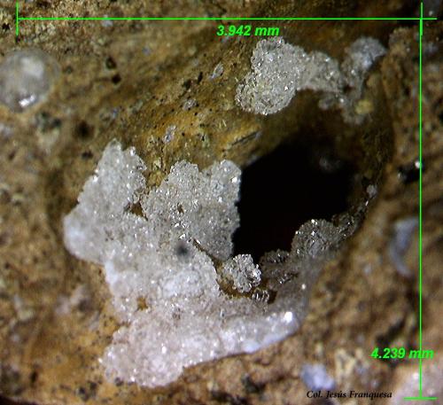 Phillipsita-Na<br />Agua Amarga, Níjar, Comarca Metropolitana de Almería, Almería, Andalucía, España<br />4*29x3*94.<br /> (Autor: Jesus Franquesa Baucells)