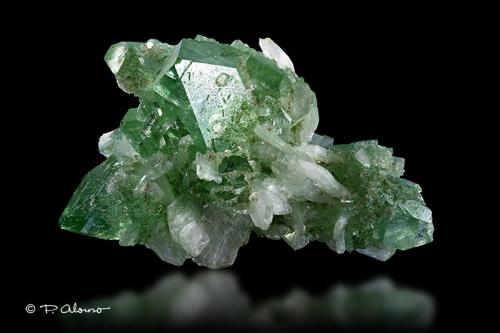 Fluorapofilita<br />Distrito Pune (Distrito Poonah), Maharashtra, India<br />5cm x 3,5cm x 2,5cm<br /> (Autor: Pere Alonso)