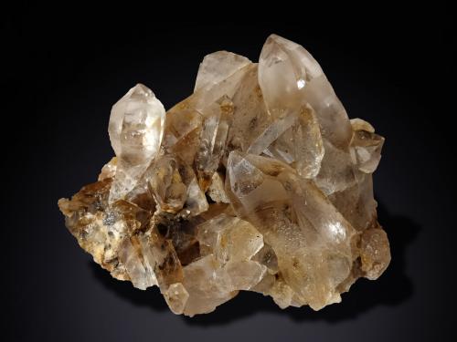 Quartz<br />Leoni Mountain, Sticciano, Roccastrada, Grosseto Province, Tuscany, Italy<br />50 mm x 40 mm x 28 mm<br /> (Author: Firmo Espinar)