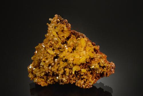 Mimetite<br />Guatomo Mine (Hat Yai), Tham Thalu, Bannang Sata District, Yala Province, Thailand<br />6.7 x 5.6 x 2.4 cm<br /> (Author: Michael Shaw)