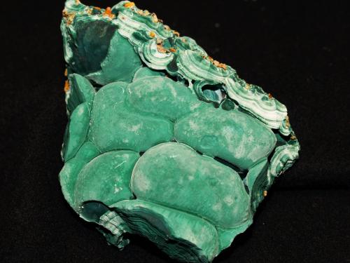 Malachite<br />Bisbee, Warren District, Mule Mountains, Cochise County, Arizona, USA<br />7x5.3x1.5 cm''s<br /> (Author: Joseph DOliveira)