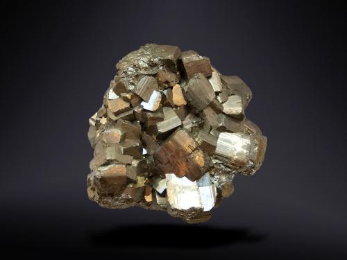 Pyrite<br />Gavorrano Mine, Gavorrano, Grosseto Province, Tuscany, Italy<br />55 mm x 50 mm x 30 mm<br /> (Author: Firmo Espinar)