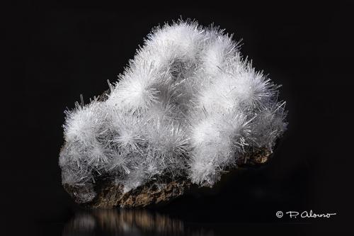 Yeso<br />San Timoteo Mine, Pico del Águila, Sierra Minera de Cartagena-La Unión, Cartagena, Comarca Campo de Cartagena, Region of Murcia (Murcia), Spain<br />13cm x 11cm x 11cm<br /> (Autor: Pere Alonso)