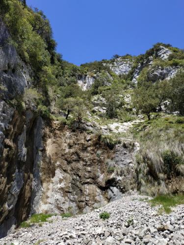 Fig. 17. Labores a cielo abierto, son las situadas a cota más alta, unos 150 m. sobre el nivel del río Cares. Mina de los Picayos. Foto Manuel Echevarría. (Autor: Echevarria)