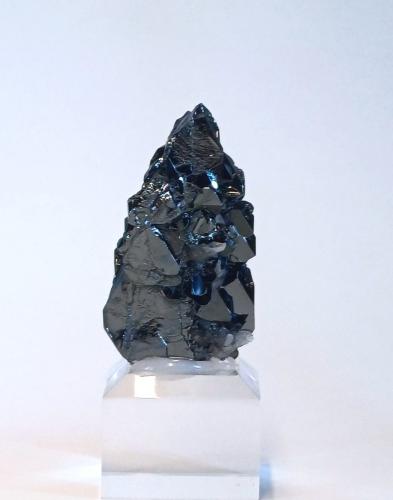 Hematite<br />Nador, Nador Province, Oriental Region, Morocco<br />45mm x 25mm x 15mm<br /> (Author: Philippe Durand)
