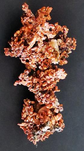 Copper<br />Bou Nahas Mine, Oumjrane mining area, Alnif Commune, Tinghir Province, Drâa-Tafilalet Region, Morocco<br />3cmx11cm<br /> (Author: Enrique Llorens)