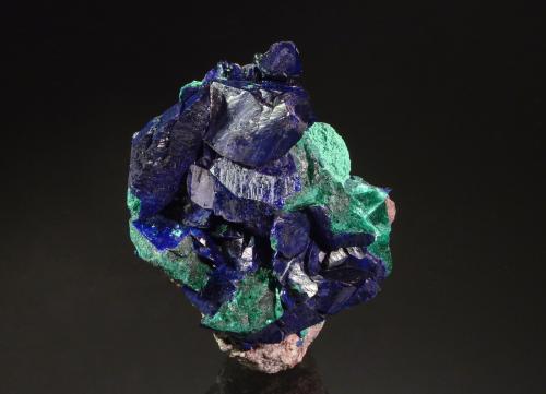 Azurite<br />Bisbee, Warren District, Mule Mountains, Cochise County, Arizona, USA<br />6.2 x 4.8 x 2.1 cm<br /> (Author: Michael Shaw)