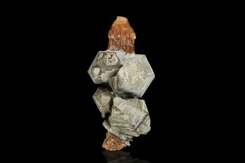 Stibiocolumbite with Parisite-(Ce)<br />Mount Malosa, Zomba District, Malawi<br />4.5 x 2.5 x 3.5 cm<br /> (Author: MIM Museum)