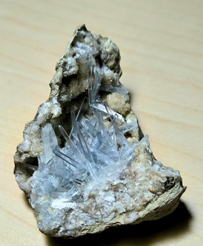Celestine<br />Costa de l'Aguda, Torà , Comarca Solsonès, Lérida / Lleida, Catalonia / Catalunya, Spain<br />67 mm x 50 mm<br /> (Author: Carles Millan)