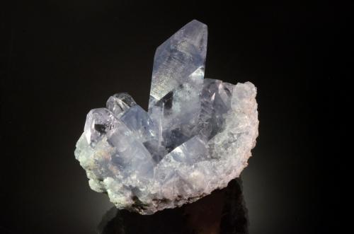Celestine<br />Sakoany deposit, Katsepy Commune, Mitsinjo District, Boeny Region, Mahajanga (Majunga) Province, Madagascar<br />7.5 x 6.0 x 5.5 cm<br /> (Author: Michael Shaw)