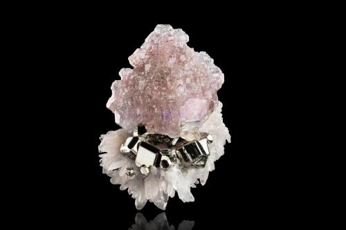 Fluorite on Quartz and Pyrite<br />Huanzala Mine, Huallanca District, Dos de Mayo Province, Huánuco Department, Peru<br />10 x 8.5 x 14.5 cm / main crystal: 9.5 cm<br /> (Author: MIM Museum)