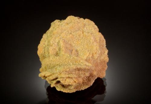 Barite<br />Sand pit, Rockenberg, Wetteraukreis, Darmstadt, Hesse/Hessen, Germany<br />3.3 x 3.0 x 3.2 cm<br /> (Author: Michael Shaw)