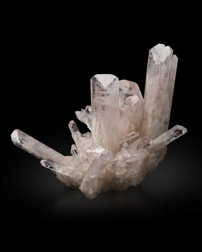 Danburite<br />Aurora Mine, Charcas, Municipio Charcas, San Luis Potosí, Mexico<br />25 x 17 x 16 cm / main crystal: 14 cm<br /> (Author: MIM Museum)