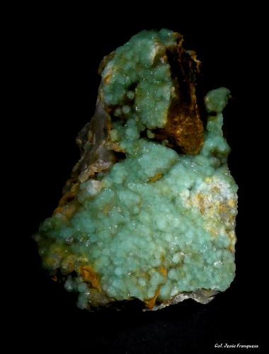 Fluorita<br />Singuerlín outcrops, Castellar Hill (Marina Range), Singuerlín, Santa Coloma de Gramenet, Comarca Barcelonès, Barcelona, Catalonia / Catalunya, Spain<br />95x62 mm<br /> (Autor: Jesus Franquesa Baucells)
