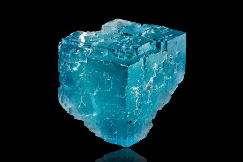Fluorita<br />Le Beix Mine, Saint-Germain-près-Herment, Herment, Clermont-Ferrand District, Puy-de-Dôme Department, Auvergne-Rhône-Alpes, France<br />13 x 10 x 9 cm<br /> (Autor: Museo MIM)