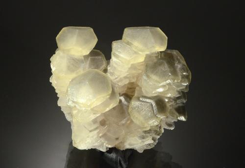 Calcite<br />Leiping, Guiyang, Chenzhou Prefecture, Hunan Province, China<br />6.0 x 5.5 x 4.2 cm<br /> (Author: Michael Shaw)