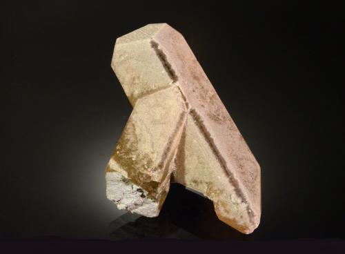 Barite<br />Linwood Mine, Buffalo, Scott County, Iowa, USA<br />9.2 x 5.4 x 2.3 cm<br /> (Author: Michael Shaw)
