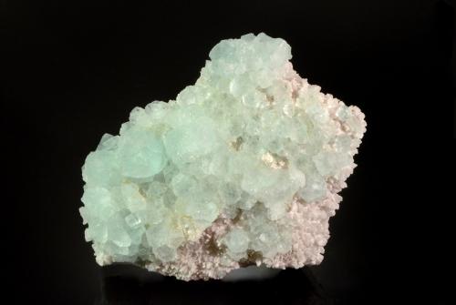 Fluorite<br />Deer Trail Mine, Cottonwood Creek, Baldy Peak (Mount Baldy), Tushar Mountains, Marysvale, Mount Baldy District, Piute County, Utah, USA<br />10.5 x 8.2 x 3.2 cm<br /> (Author: Michael Shaw)