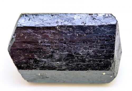 Schorlo<br />Galiléia, Vale do Rio Doce, Minas Gerais, Brazil<br />96 mm x 62 mm. Masa: 592 g<br /> (Autor: Carles Millan)