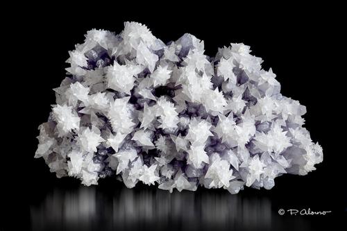 Calcita + Cuarzo (variedad amatista)<br />La Sirena Mine, Guanajuato, Municipio Guanajuato, Mexico<br />8cm x 8cm x 6cm<br /> (Autor: Pere Alonso)