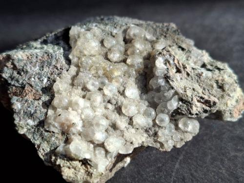Stilbite-(Ca) (variety puflerite)<br />Forra di Bulla, Ortisei (St Ulrich), Siusi Alp (Seis Alp, Seiser Alm), Gardena Valley (Gröden Valley), Bolzano Province, Trentino-Alto Adige (Trentino-Südtirol), Italy<br />5,5 x 5 cm<br /> (Author: Volkmar Stingl)