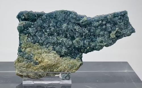 Plumbogummite. Kaolinite<br />"Juan Antonio" mining group, Las Minillas area, Garlitos, Comarca La Siberia, Badajoz, Extremadura, Spain<br />10.4cm x 8cm x 1.6cm<br /> (Author: James Catmur)