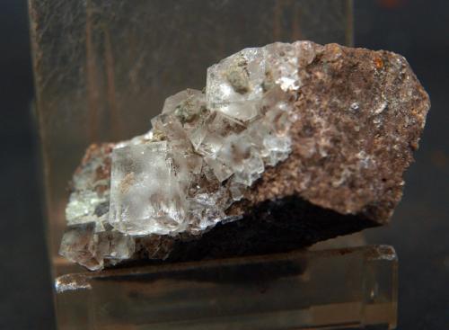 fluorita<br />Fuentecilla Quarry, Cabezo del Polovar, Villena, Comarca Alto Vinalopó, Alicante / Alacant, Valencian Community / Comunitat Valenciana, Spain<br />4 x 1.8 cm<br /> (Autor: Pedro Antonio)