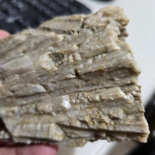 Unknown Id possible witherite? (Author: Forrestblyth)