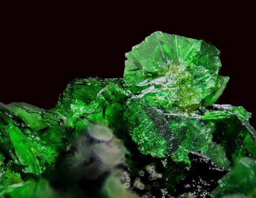 Bayldonita<br />Mina Tsumeb, Tsumeb, Región Otjikoto, Namibia<br />3 mm<br /> (Autor: Borja Sainz de Baranda)