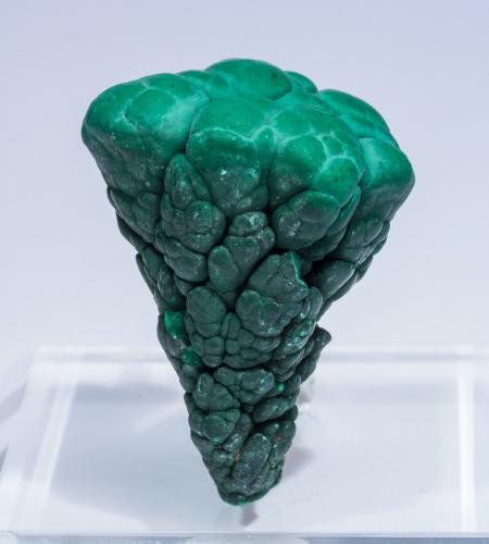 Malaquita<br />Katanga Copper Crescent, Katanga (Shaba), Democratic Republic of the Congo (Zaire)<br />4.2 × 3.3 × 3.1 cm<br /> (Autor: Jordi Fabre)