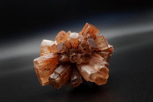 Aragonite<br />Molina de Aragón, Comarca Molina-Alto Tajo, Guadalajara, Castilla-La Mancha, Spain<br />5 x 5 x 3,3 cm.<br /> (Author: DanovskiM)
