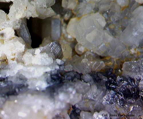 Cerusita.<br />Mina Mineralogia, El Molar, Comarca Priorat, Tarragona, Cataluña / Catalunya, España<br />3Fvo.<br /> (Autor: Jesus Franquesa Baucells)