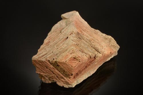 Dolomite<br />Fairview, Major County, Oklahoma, USA<br />10.2 x 6.8 x 5.4 cm<br /> (Author: Michael Shaw)