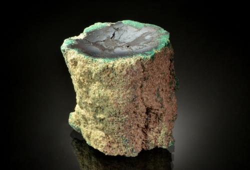Chalcocite<br />Lela, Pawnee County, Oklahoma, USA<br />5.7 x 5.2 x 3.5 cm<br /> (Author: Michael Shaw)