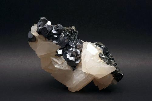 Calcite Galena Sphalerite<br />Krushev dol deposit, Krushev dol Mine, Madan mining area, Rhodope Mountains, Smolyan Oblast, Bulgaria<br />7 x 4,2 x 3,5 cm. / 117 g<br /> (Author: DanovskiM)