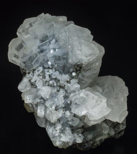 Calcite<br />St. Andreasberg, St. Andreasberg mining area, Goslar District, Harz, Lower Saxony/Niedersachsen, Germany<br />8.4 × 5.2 × 5.4 cm<br /> (Author: Jordi Fabre)