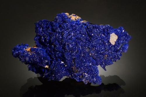 Azurite<br />M'Fouati, M'Fouati District, Bouenza Department, Republic of the Congo<br />6.0 x 4.2 x 2.4 cm<br /> (Author: Michael Shaw)
