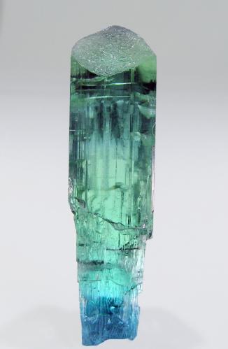 Elbaite (variety paraíba)<br />São José da Batalha, Salgadinho, Borborema, Paraíba, Brasil<br />3.2 × 0.8 × 0.8 cm<br /> (Author: Jordi Fabre)