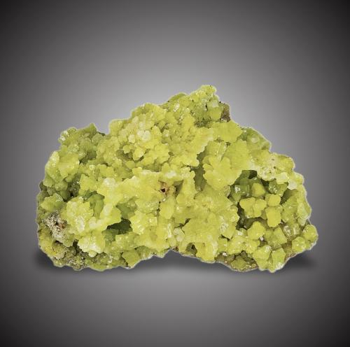 Piromorfita<br />Mina San Andrés, geoda realces (Victoria), Espiel, Comarca Valle del Guadiato, Córdoba, Andalucía, España<br />7x4cm<br /> (Autor: castrominerals)