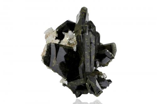 Epidote with Quartz<br />Mogok Township, Pyin-Oo-Lwin District, Mandalay Region (Mandalay Division), Myanmar (Burma)<br />16 x 18 x 15 cm / main crystal: 10.4 cm<br /> (Author: MIM Museum)