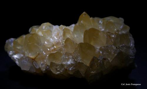 Calcita.<br />Carretera a Coll de Pal, Bagà, Comarca Berguedà, Barcelona, Cataluña / Catalunya, España<br />50x30 mm.<br /> (Autor: Jesus Franquesa Baucells)